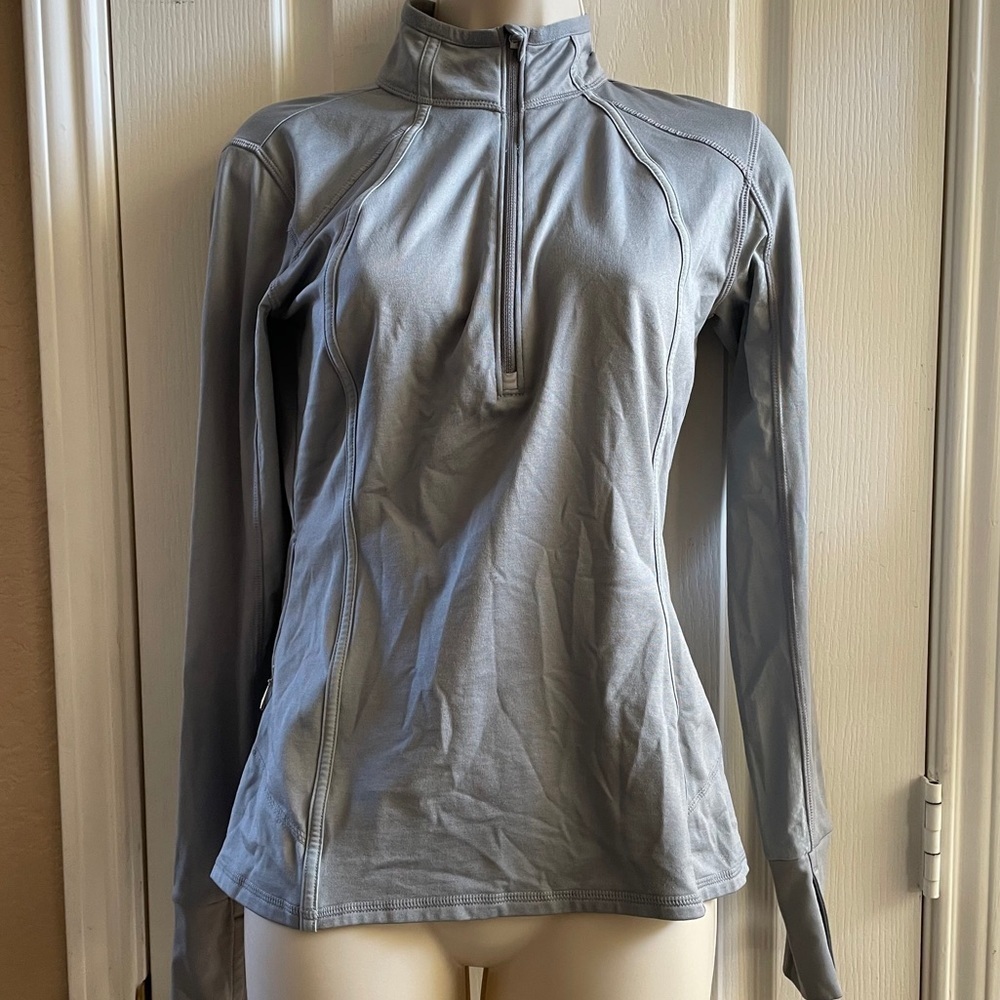 Athleta xxs 1/2 zip pullover gray silver